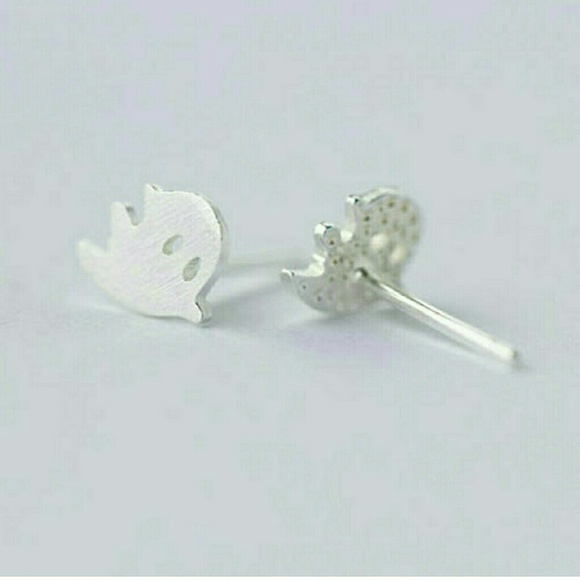 👻🎃 Dainty Sterling Silver Ghost Earring - Picture 2 of 2